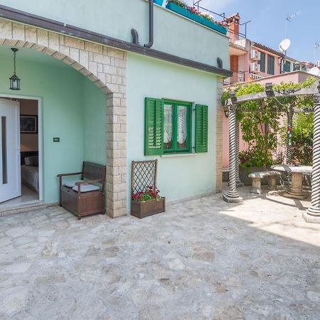 Secret Garden Apartment Пореч Екстер'єр фото