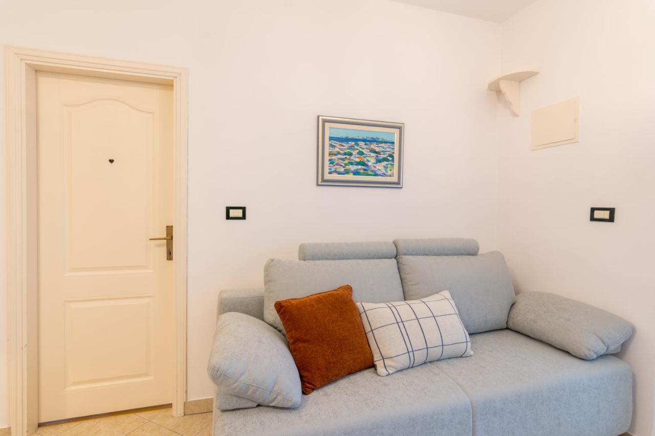 Secret Garden Apartment Пореч Екстер'єр фото